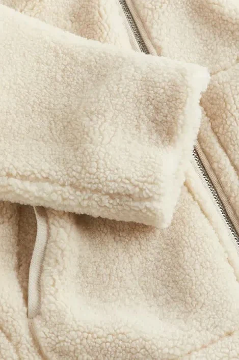 Beautifully Crafted Coat in a Classic Style