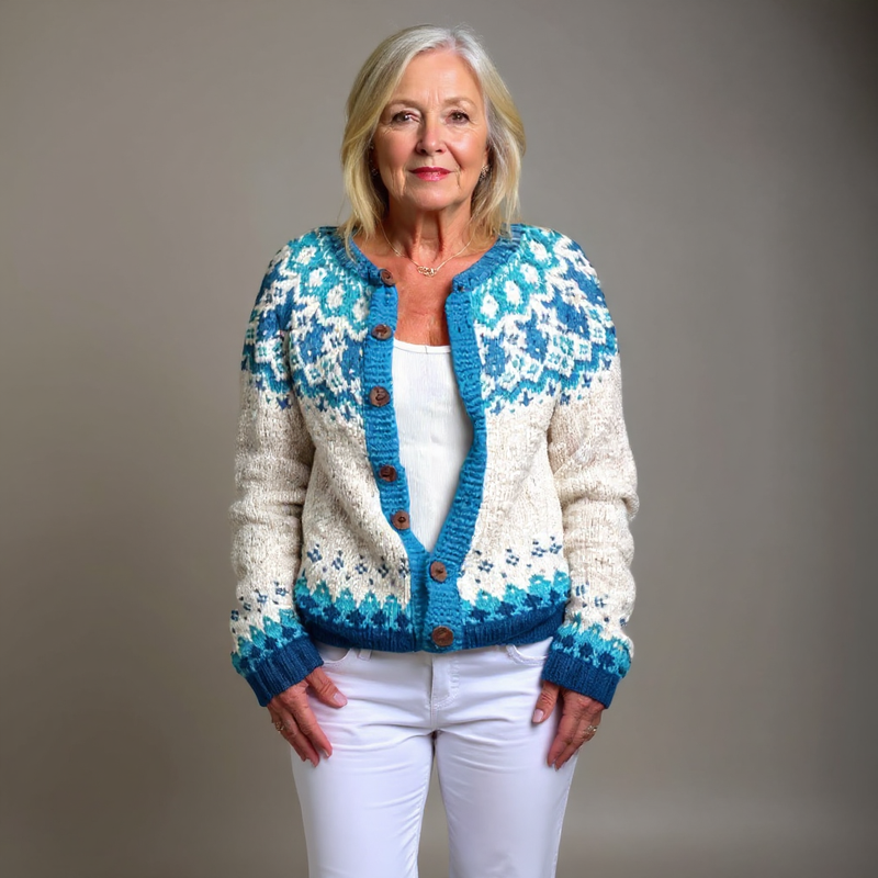 Effortlessly Elegant Cardigan with a Timeless Design
