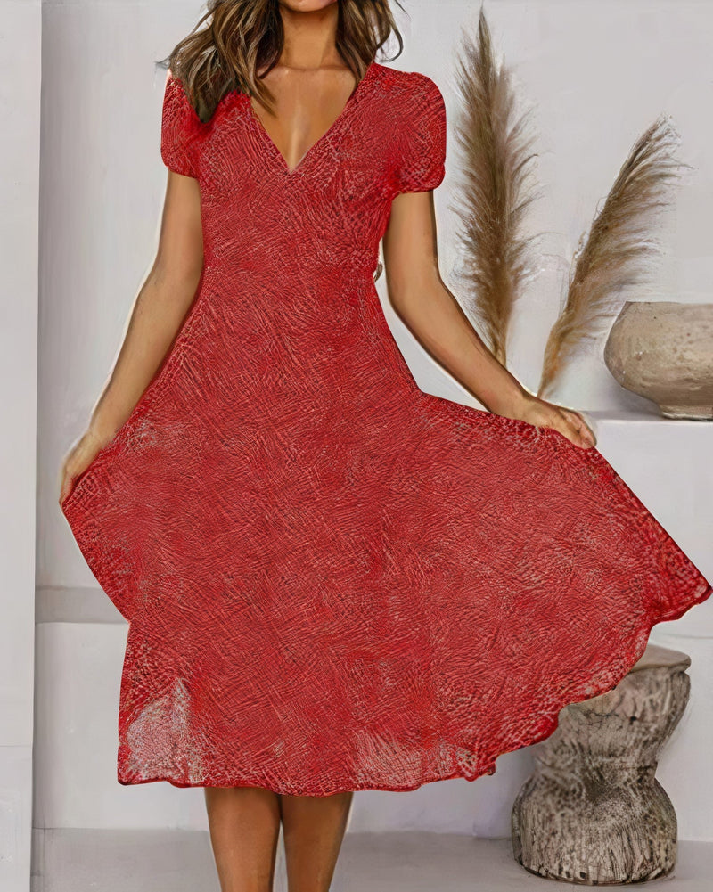 Classic Vintage Dress with a Flattering Fit