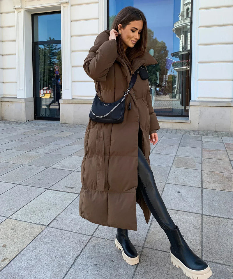 Effortlessly Elegant Coat with a Timeless Design