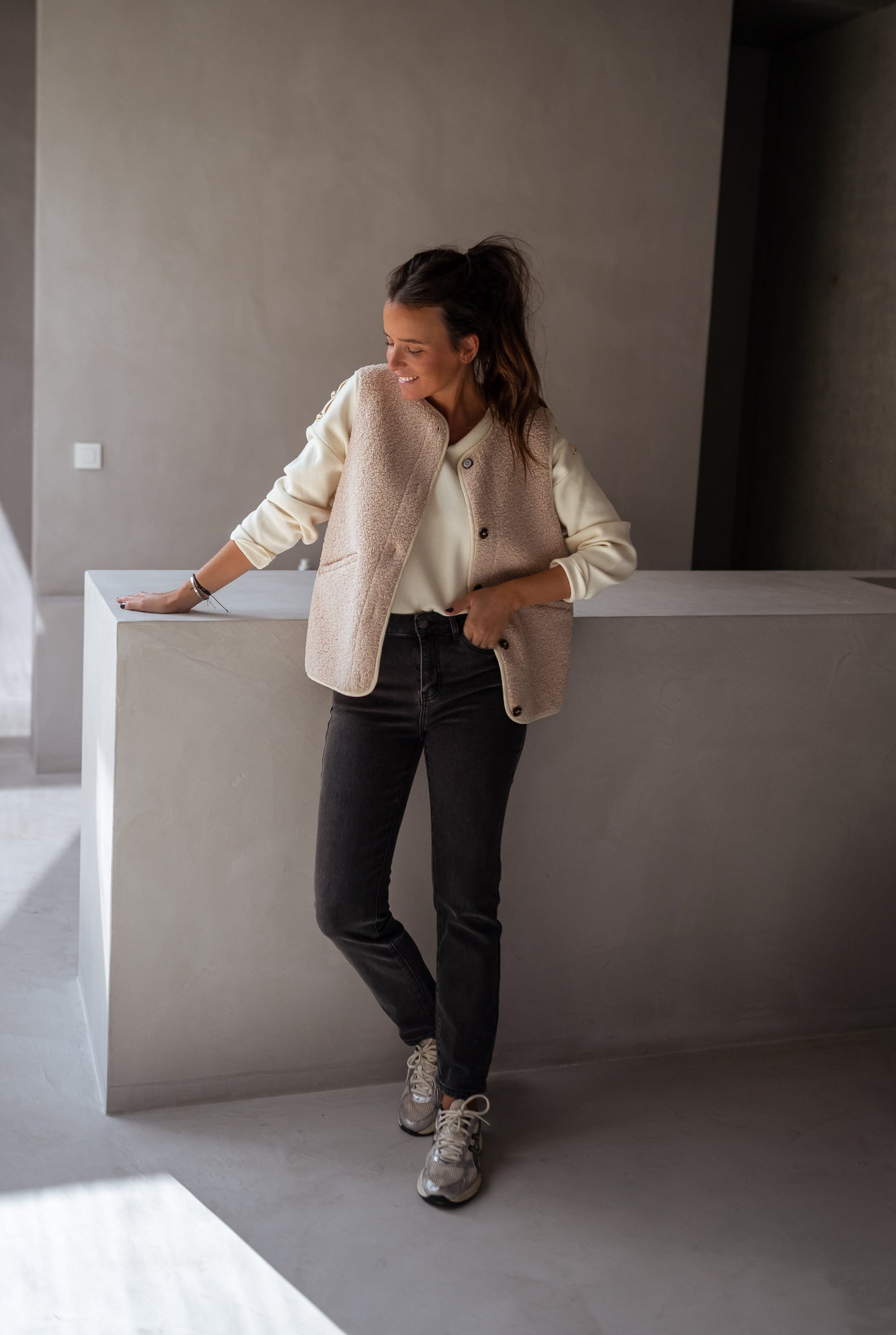 Effortlessly Elegant Garment with a Timeless Design