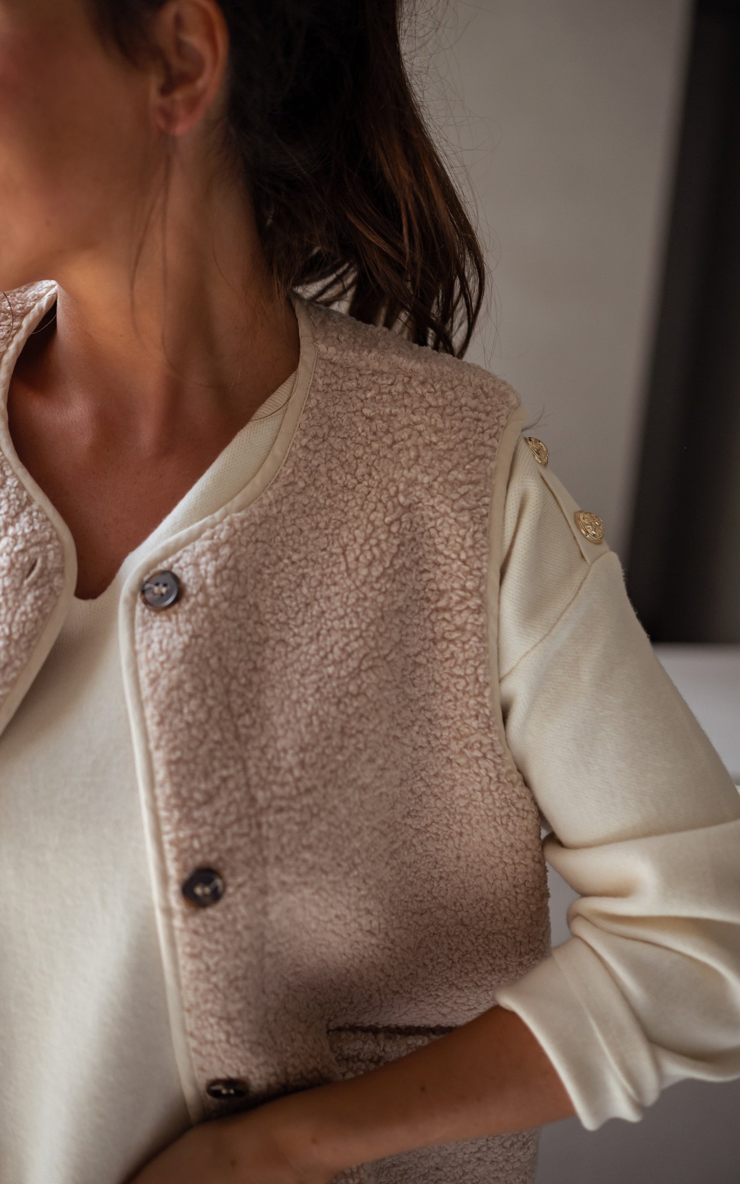 Effortlessly Elegant Garment with a Timeless Design
