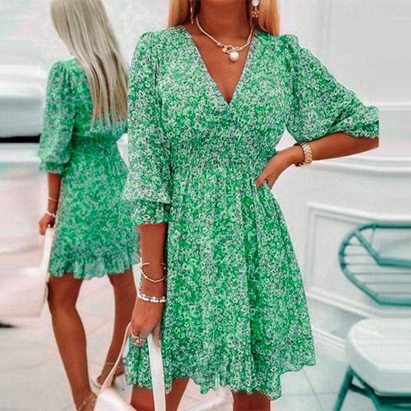 Sophisticated Dress with a Clean Classic Look