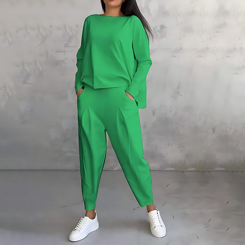 Beautifully Finished Garment in a Timeless Design