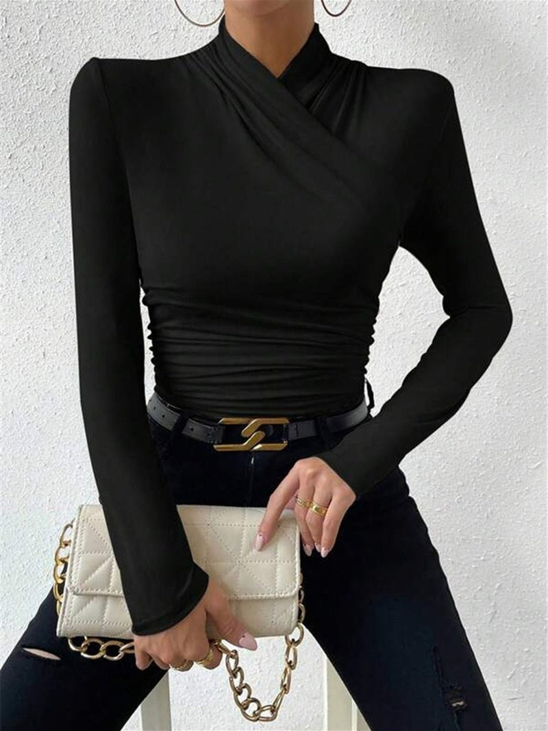 Well Tailored T-Shirt with a Graceful Silhouette