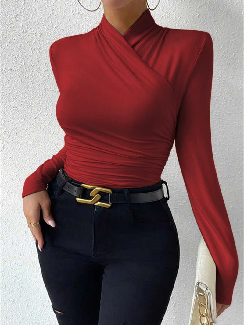 Well Tailored T-Shirt with a Graceful Silhouette