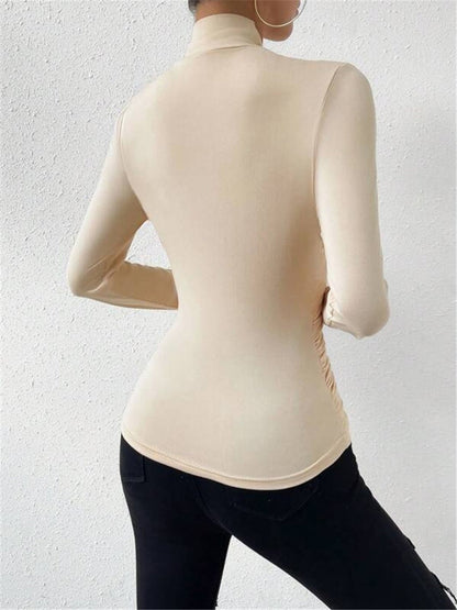 Well Tailored T-Shirt with a Graceful Silhouette