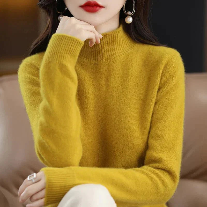 Effortlessly Elegant Sweater with a Timeless Design