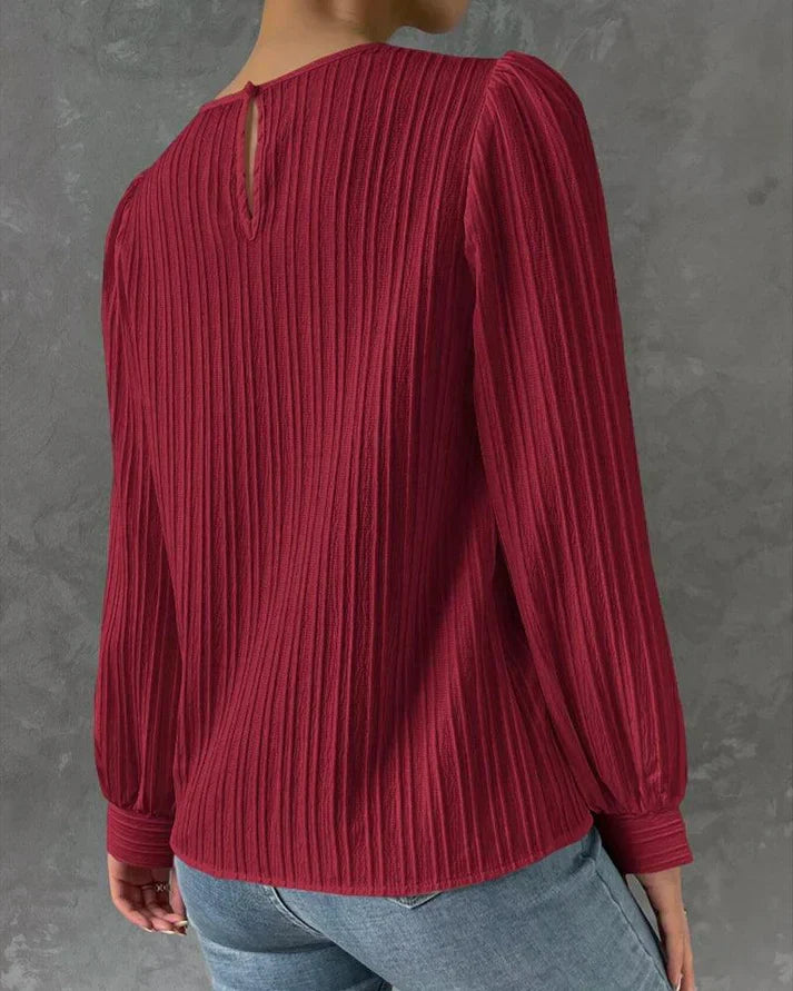 Classic Vintage Blouse with a Flattering Fit