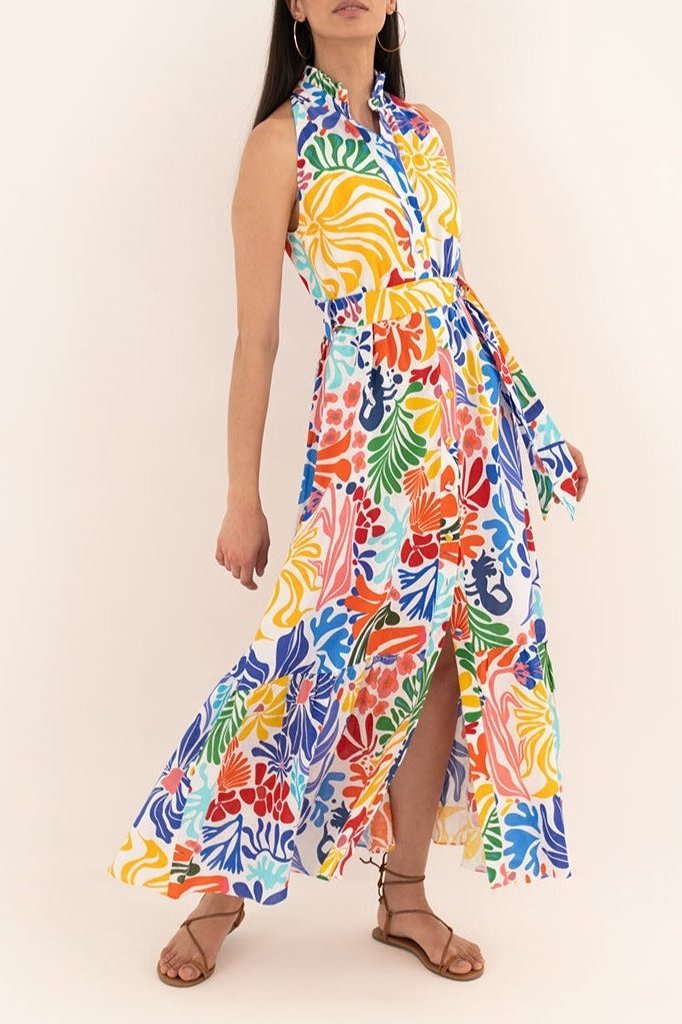 Effortlessly Elegant Dress with a Timeless Design