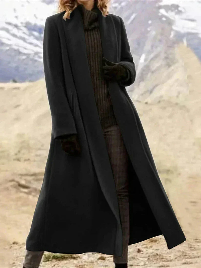 Effortlessly Elegant Coat with a Timeless Design