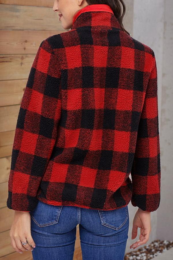 Beautifully Crafted Sweater in a Classic Style
