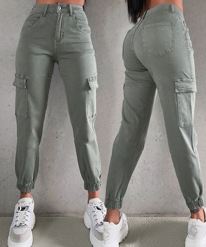 Classic Vintage Garment with a Flattering Fit