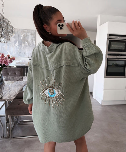Elegantly Styled Blouse for Everyday Wear