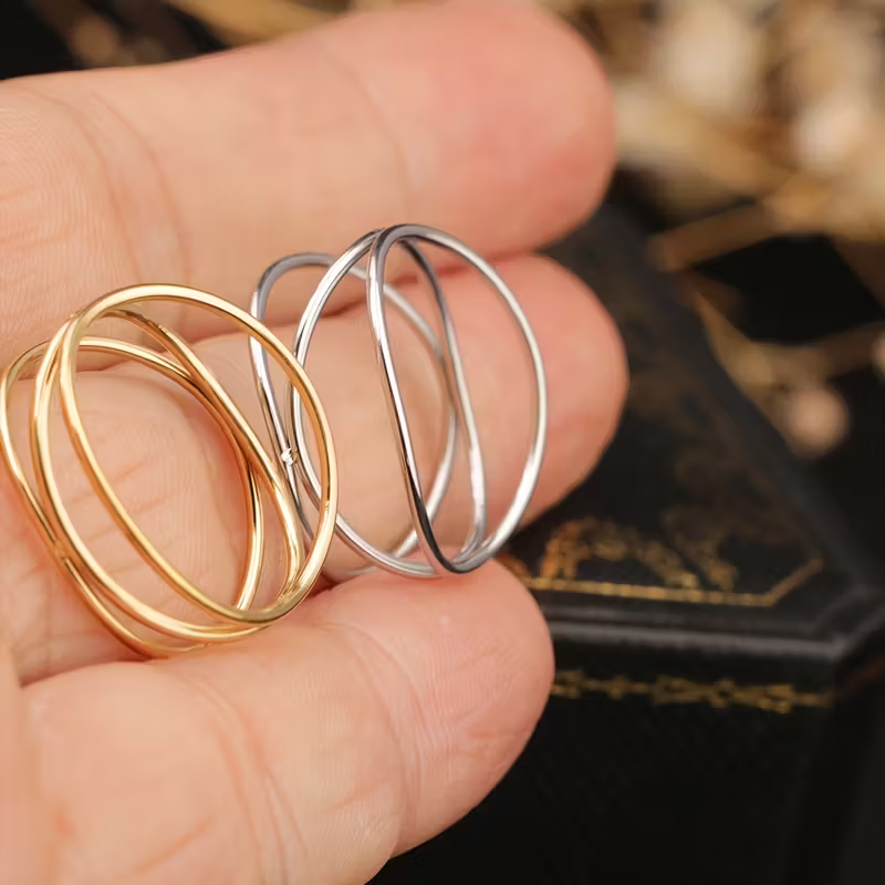 Romanttinen Sormus erityisiin hetkiin