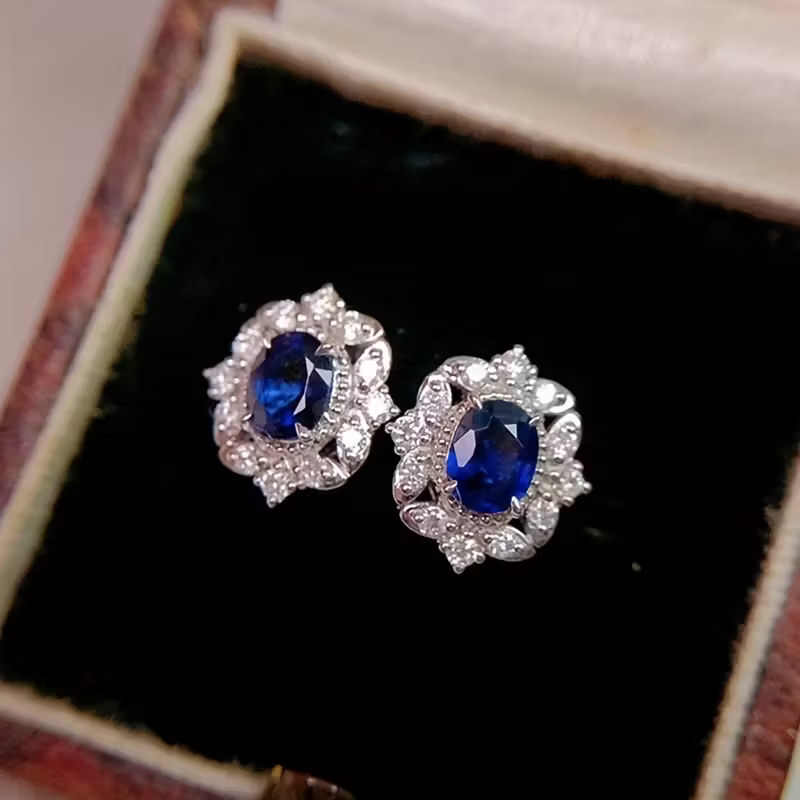 Klassinen Korvarengas ajattomalla viehätyksellä