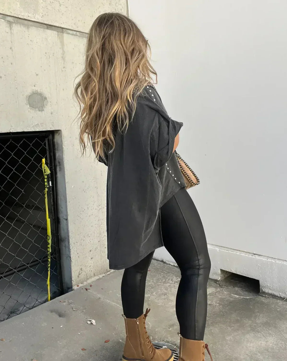 Well Tailored T-Shirt with a Graceful Silhouette