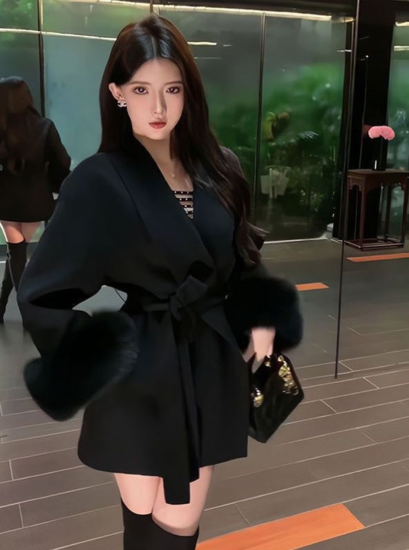 Elegantly Styled Coat for Everyday Wear