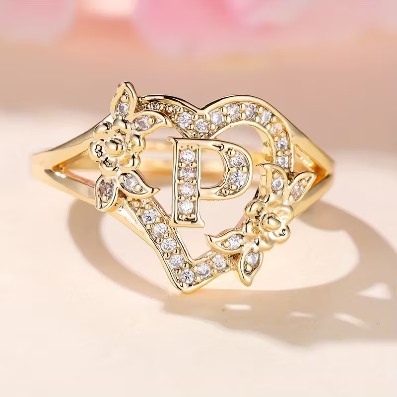 Romanttinen Kulta Sormus erityisiin hetkiin