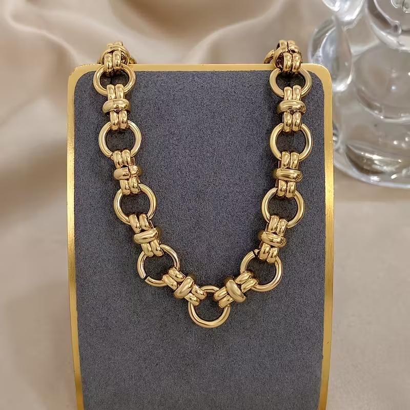 Romanttinen Kulta Rannekoru erityisiin hetkiin