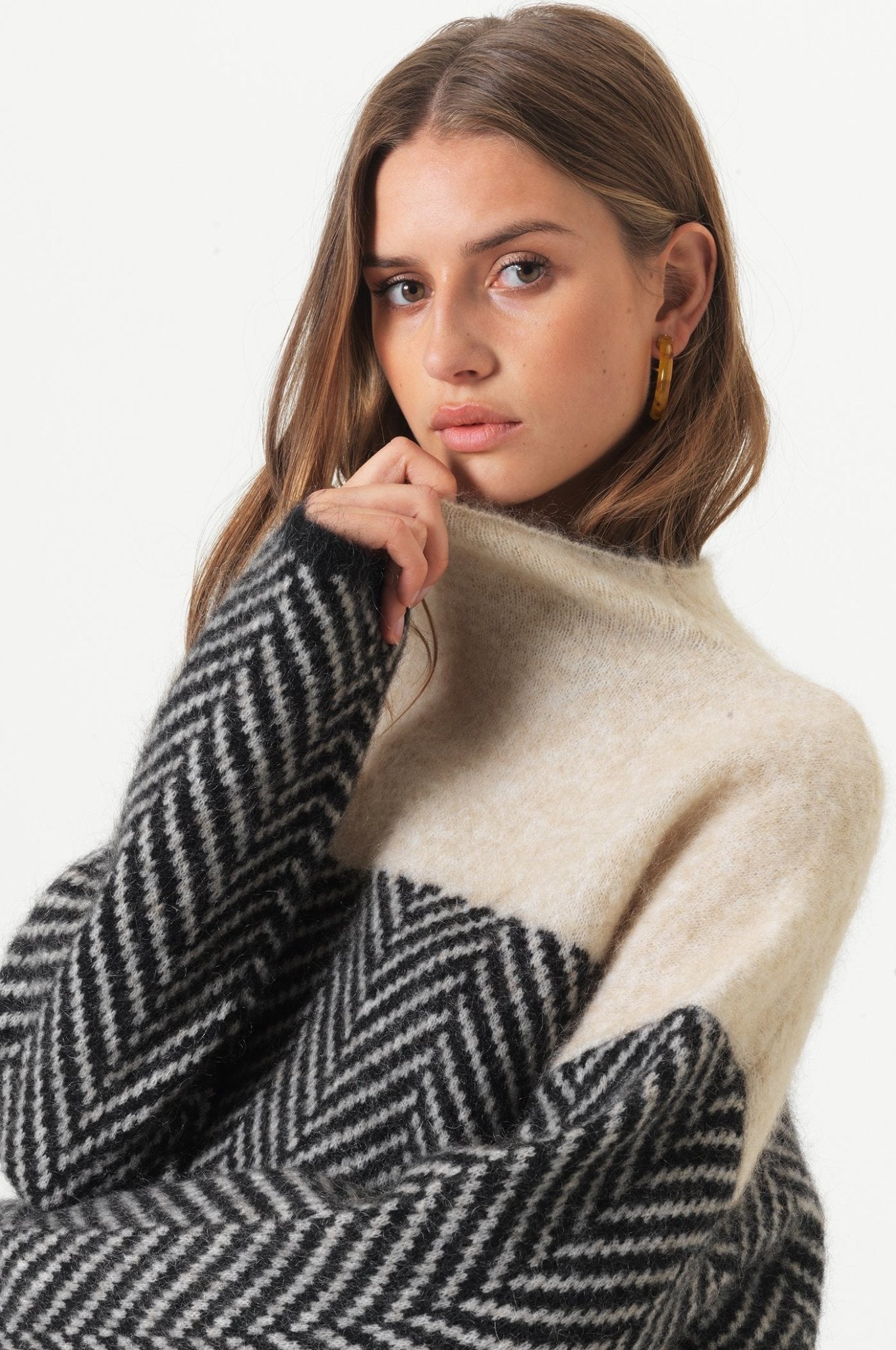 Gracefully Styled Sweater for Any Occasion