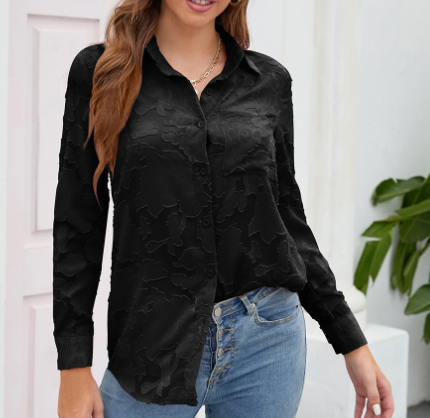 Classic Vintage Blouse with a Flattering Fit
