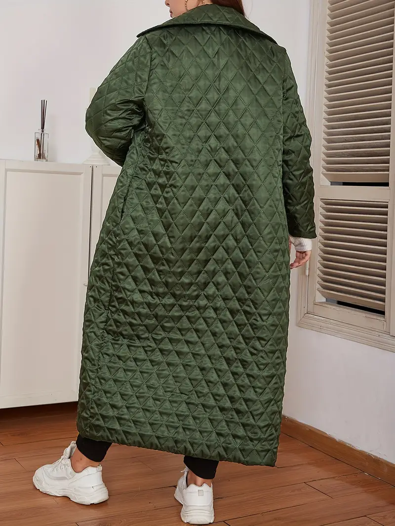 Classic Vintage & Enduringly Stylish Coat