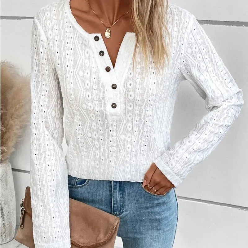 Beautifully Crafted Sweater in a Classic Style