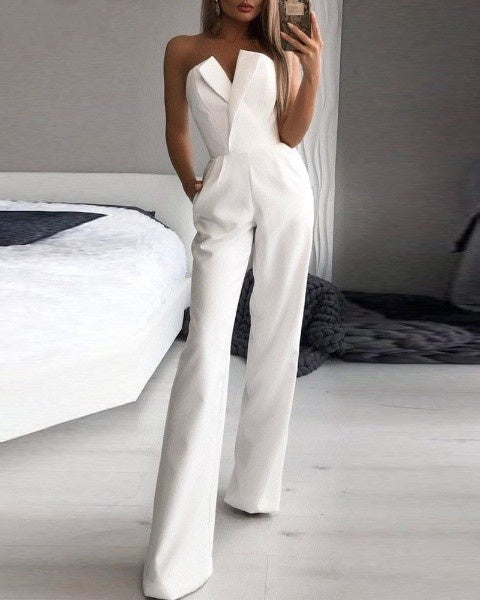 Well Tailored Garment with a Graceful Silhouette