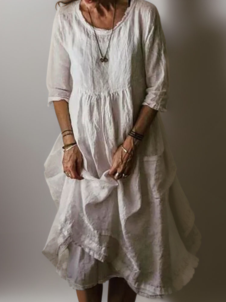 Sophisticated Dress with a Clean Classic Look