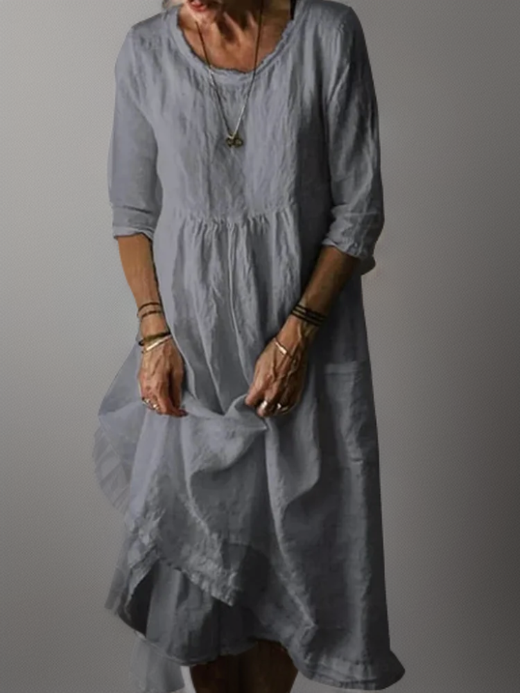 Sophisticated Dress with a Clean Classic Look