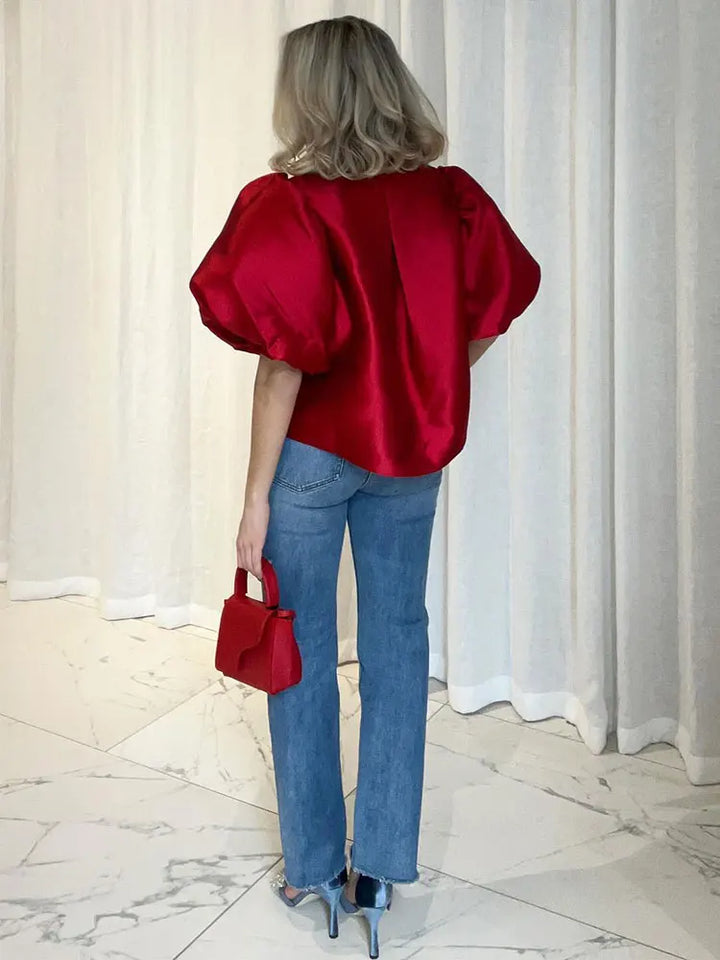 Polished Blouse with an Effortless Classic Look