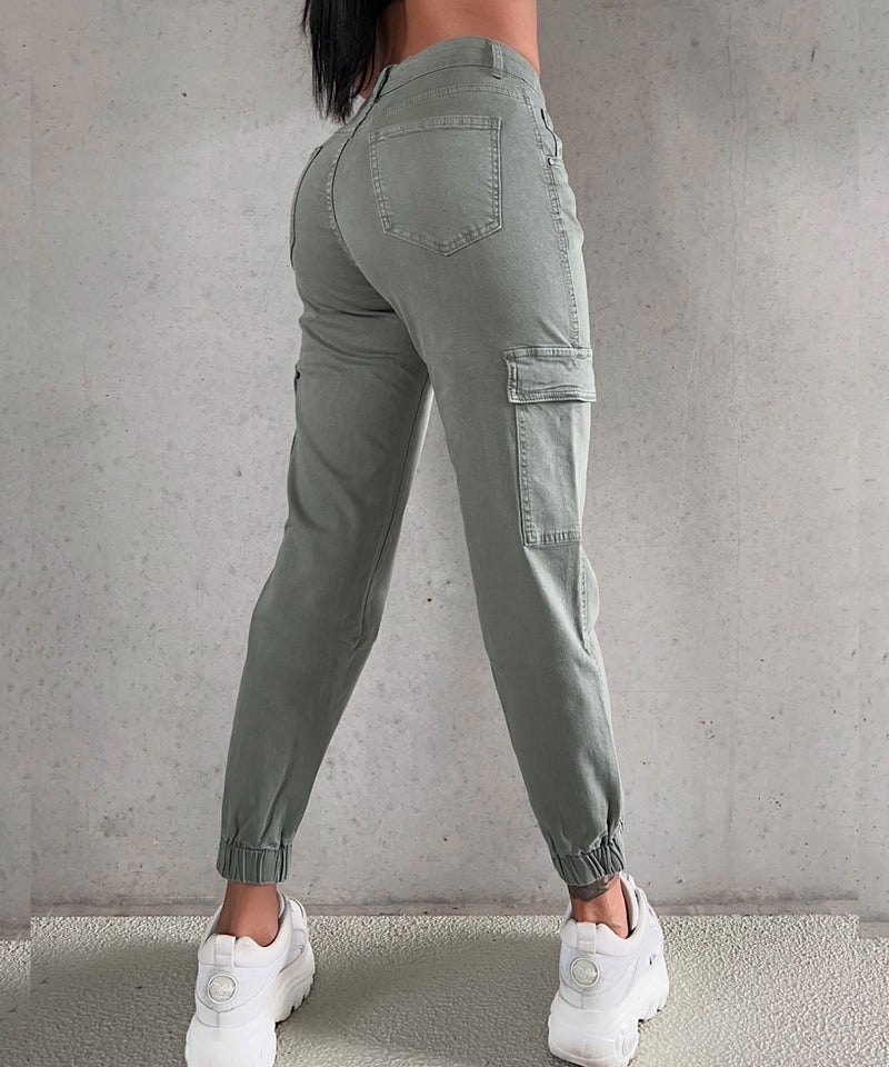 Classic Vintage Garment with a Flattering Fit