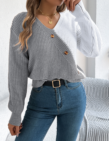 Beautifully Finished Sweater in a Timeless Design