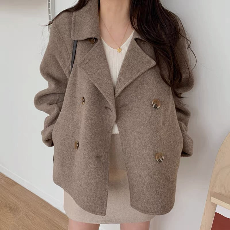 Classic Vintage & Enduringly Stylish Coat