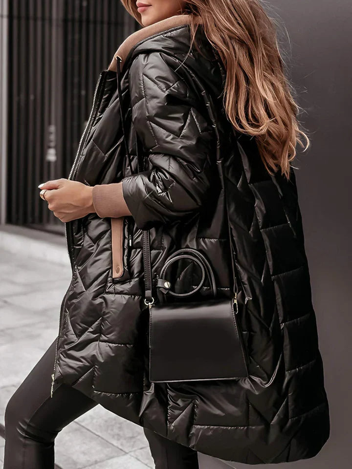 Effortlessly Elegant Jacket with a Timeless Design