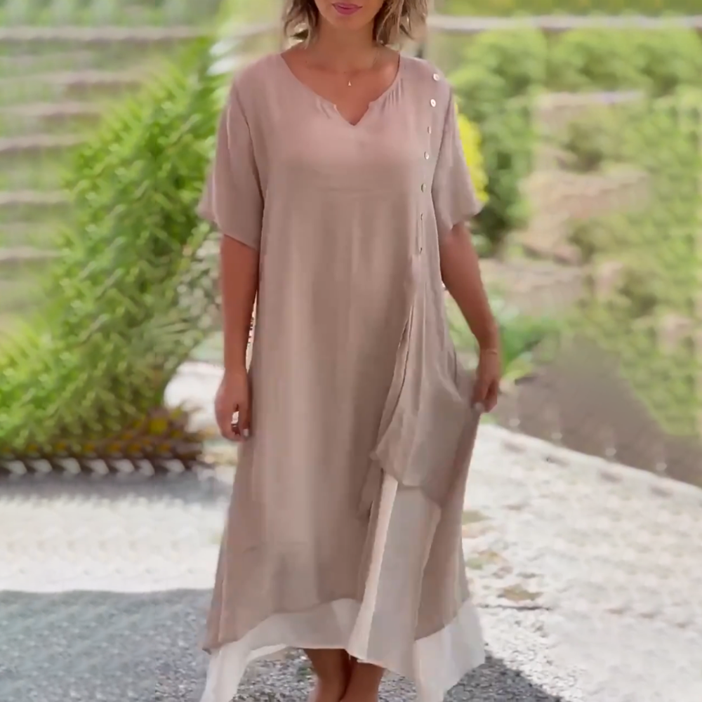 Classic Vintage & Enduringly Stylish Dress