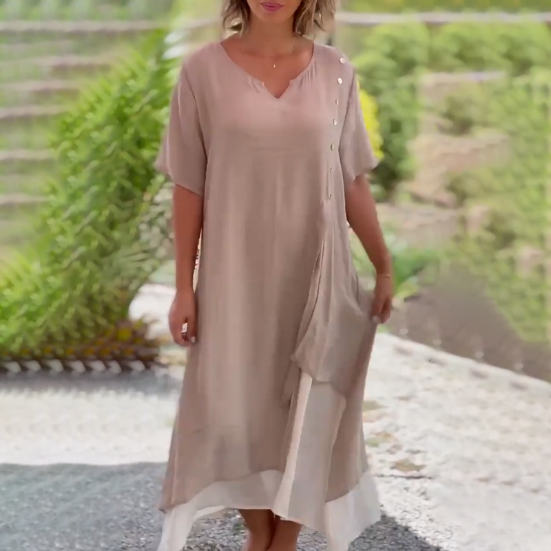 Classic Vintage & Enduringly Stylish Dress