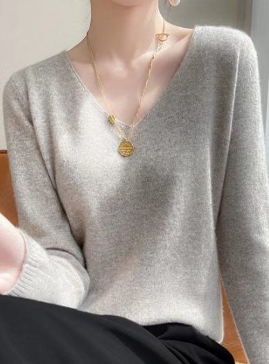 Polished Sweater with an Effortless Classic Look