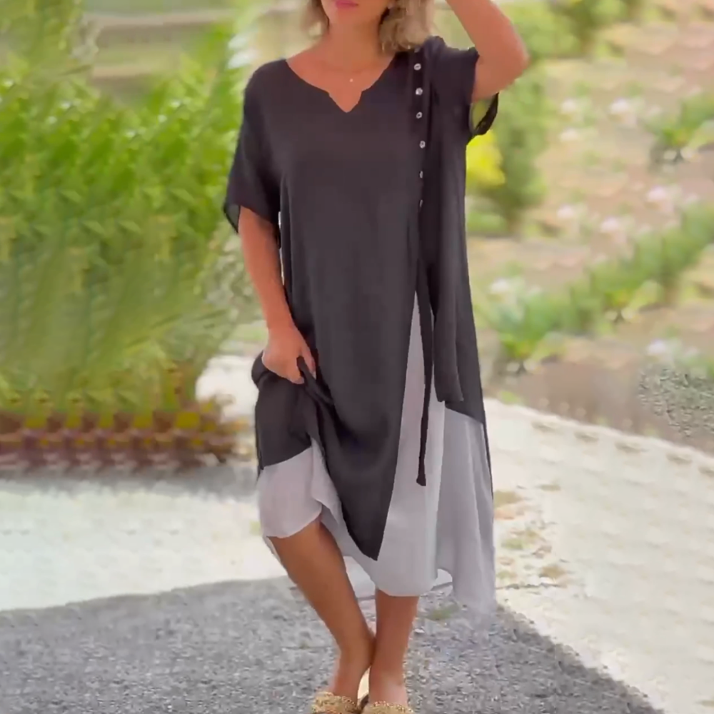 Classic Vintage & Enduringly Stylish Dress