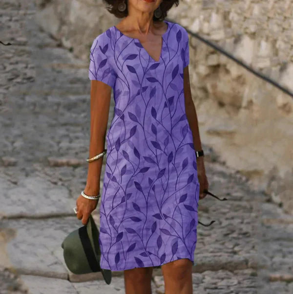 Classic Vintage & Enduringly Stylish Dress