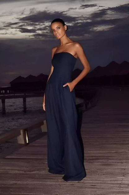 Gracefully Styled Garment for Any Occasion