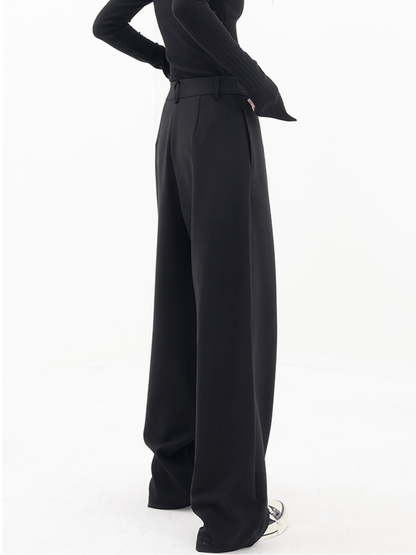 A Vintage Style Pants with Delicate Timeless Details