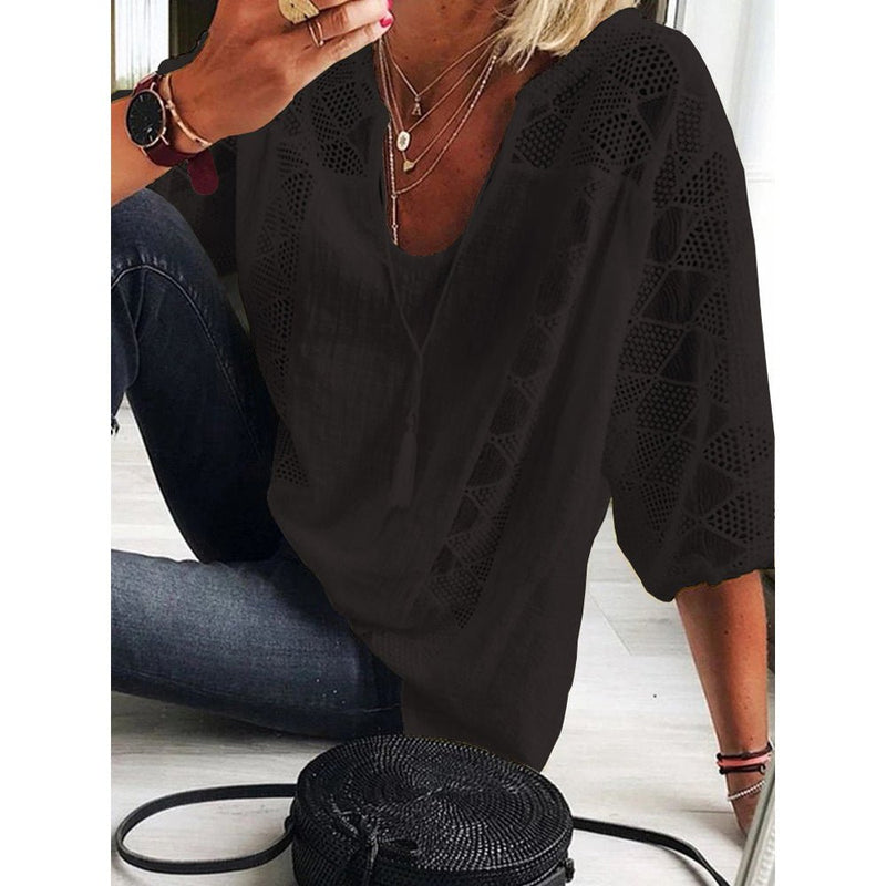 Beautifully Crafted Blouse in a Classic Style