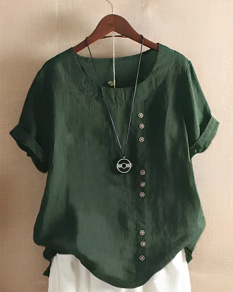 Beautifully Crafted Blouse in a Classic Style