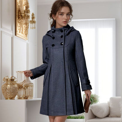 Beautifully Finished Coat in a Timeless Design