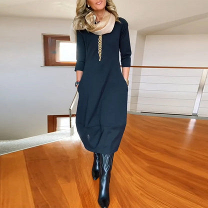 Well Tailored Dress with a Graceful Silhouette