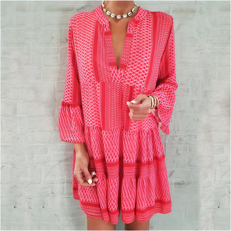 Well Tailored Dress with a Graceful Silhouette