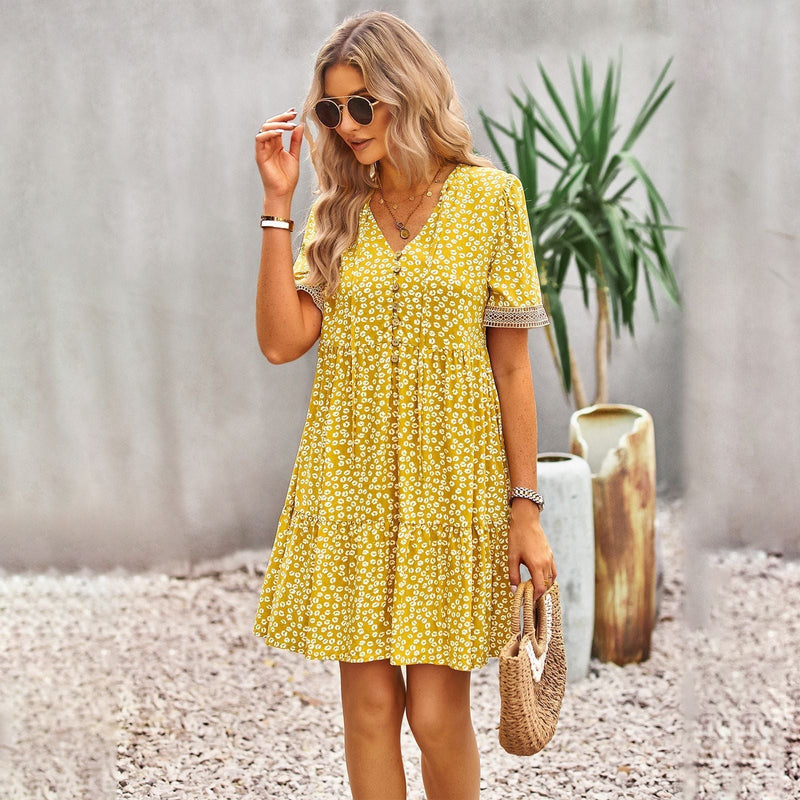 Sophisticated Dress with a Clean Classic Look