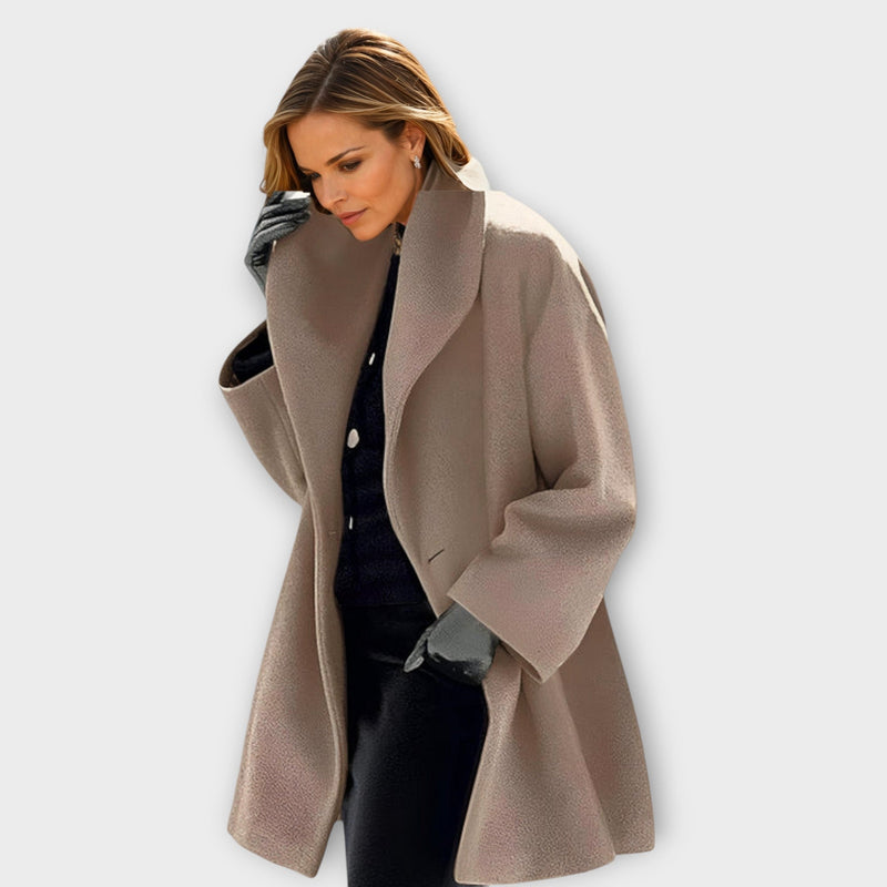 Gracefully Styled Jacket for Any Occasion